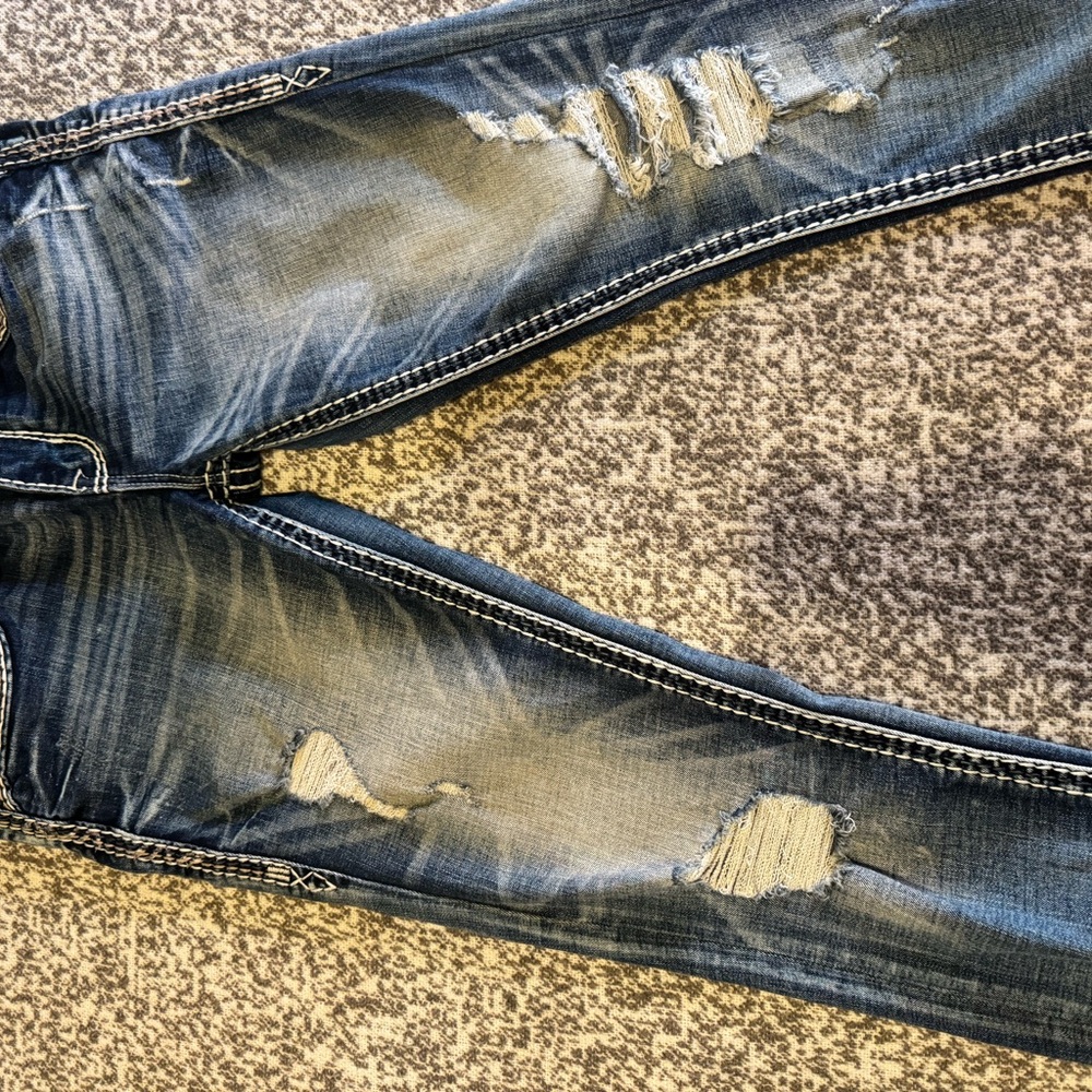 Women’s designer jeans in like new condition